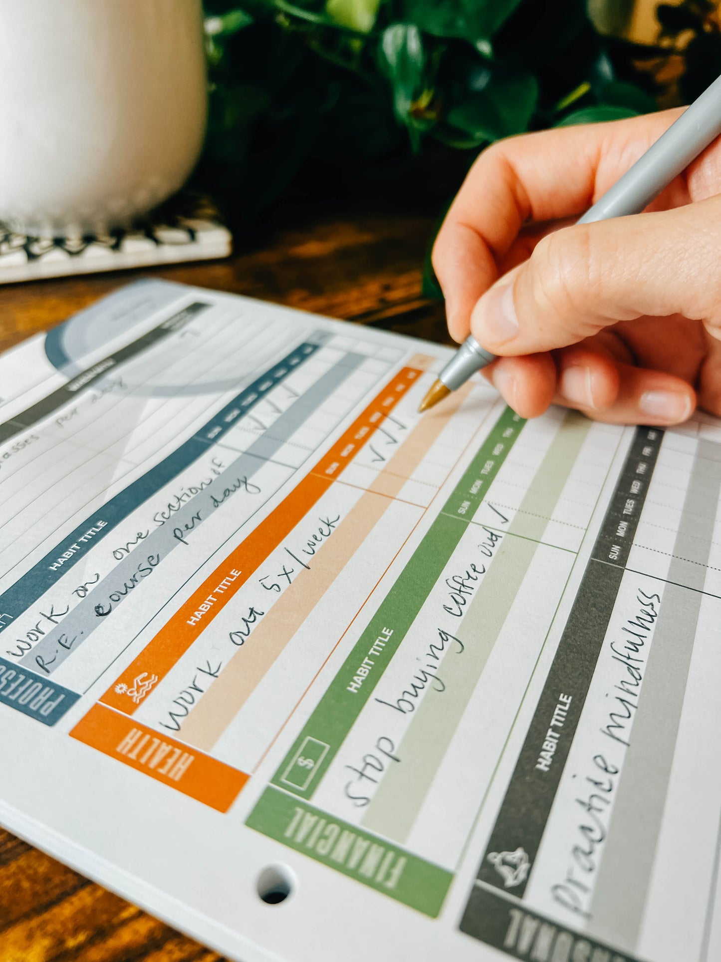 Habit Tracker Notepad